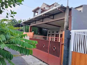 DIJUAL RUMAH BAGUS JL KAYU GEDE PAKUJAYA SERPONG UTARA TANGERANG SELATAN