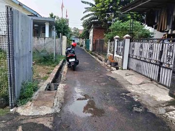 DIJUAL RUMAH BAGUS JL KAYU GEDE PAKUJAYA SERPONG UTARA TANGERANG SELATAN