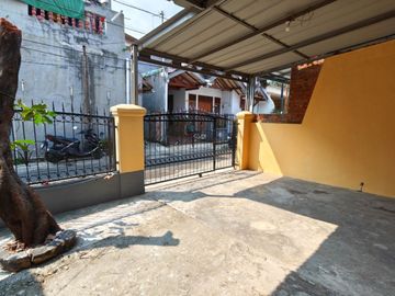 Dikontrakkan Rumah Tidak Berperabot di Cakung Jakarta Timur