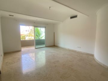 ARRIENDO CASA GRANDE CON PISCINA INTERNA EN RIOMAR