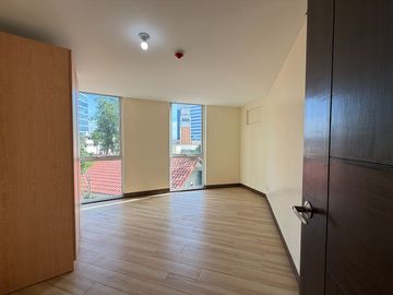 Rent to Own 2 Bedroom Condo For Sale in Venice Luxury Residences Tower Fiorenzo McKinley Hill Taguig