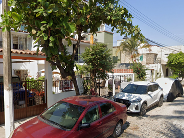 Casa en venta en Carlos Jongitud Barrios, Fluvial Vallarta, Puerto Vallarta, Jalisco