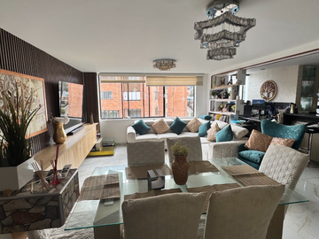 VENTA APARTAMENTO DUPLEX en NIZA, Amplios espacios en una ubicación privilegiada