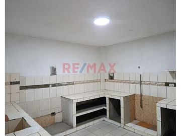 1191669 - Casa De 160M Al Lado De Parque A 6 Cdras De Panamericana Norte