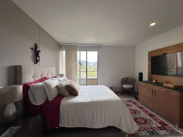 Apartamento  en Venta en el Tesoro, Poblado Medellín Antioquia