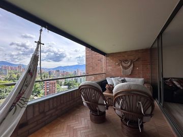 Apartamento  en Venta en el Tesoro, Poblado Medellín Antioquia