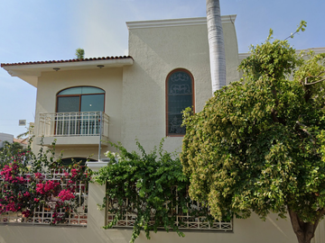 Casa en venta en Lago Titicaca, Fluvial Vallarta, Puerto Vallarta, Jalisco