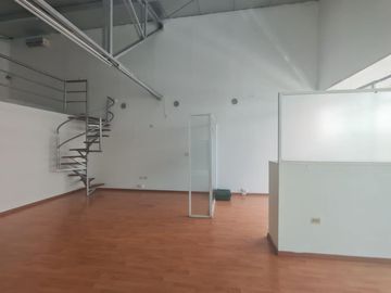Renta de Locales en Plaza Solé, Zavaleta