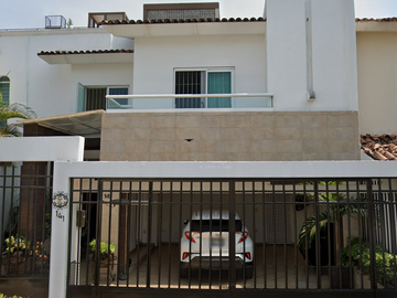 Casa en venta en Rio Cutzmala, Fluvial Vallarta, Puerto Vallarta, Jalisco