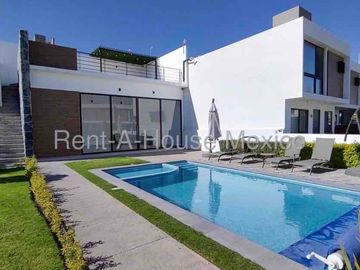 CASA EN RENTA EN ZAKIA