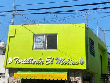 Local Comercial en Renta en Av. Revolucion, Queretaro