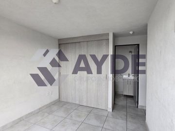 DEPARTAMENTO EN RENTA EN PARQUES GDL 1408 G