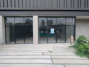 LOCAL COMERCIAL EN ARRIENDO SECTOR LAS CASITAS