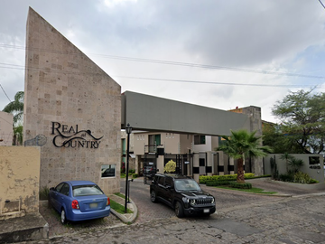 Casa en Condominio en Venta en Zoquipan, Zapopan, Jalisco . CLL