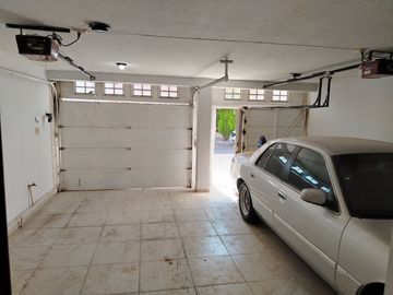 Casa en renta Remodelada recien Pintada Paseo de los Pericos 234, San Isidro, León, Gto