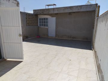 Casa en renta Remodelada recien Pintada Paseo de los Pericos 234, San Isidro, León, Gto