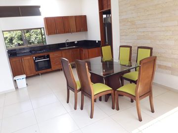 CASA CAMPESTRE CON PISCINA EN LA MESA, LISTA PRA GGENERAR INGRESOS POR AIRBNB