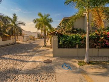 Casa en venta en Lago Victoria, Fluvial Vallarta, Puerto Vallarta, Jalisco