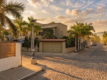 Casa en venta en Lago Victoria, Fluvial Vallarta, Puerto Vallarta, Jalisco