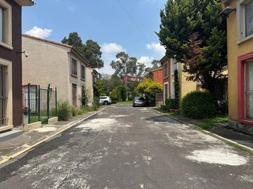 Venta de Casa, en Hacienda Las Palmas, Ixtapaluca