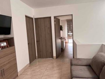 Casa en VENTA en Lombardía.
