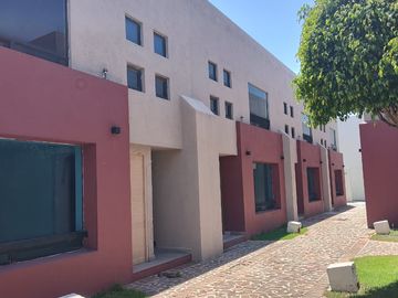 CASA EN RENTA  DENTRO DE HACIENDA EN MORILLOTLA