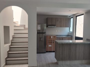 CASA EN RENTA  DENTRO DE HACIENDA EN MORILLOTLA