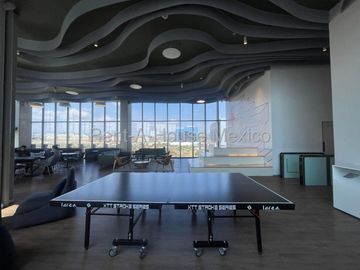 Ofinica amueblada de 29m2 en renta en Level, Antea, Querétaro