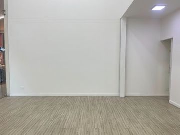 Local en Arriendo en Barrio Colombia, Poblado Medellín Antioquia