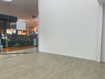 Local en Arriendo en Barrio Colombia, Poblado Medellín Antioquia