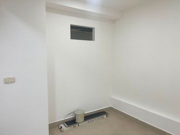 Local en Arriendo en Barrio Colombia, Poblado Medellín Antioquia