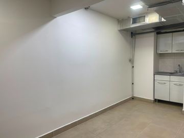 Local en Arriendo en Barrio Colombia, Poblado Medellín Antioquia