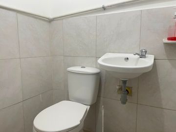 Local en Arriendo en Barrio Colombia, Poblado Medellín Antioquia