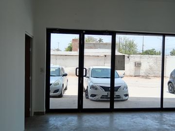 SE RENTA LOCAL COMERCIAL PARA OFICINA COLONIA EL LLANO