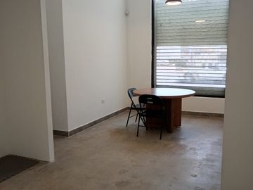 SE RENTA LOCAL COMERCIAL PARA OFICINA COLONIA EL LLANO