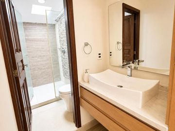 CASA AMUEBLADA EN RENTA COLINAS DE SAN JAVIER ZAPOPAN