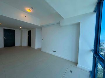 All in! 38 Park Avenue 2BR Corner 86sqm Maids Cebu IT Park