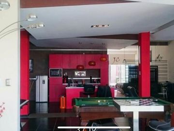 VENTA DE CASA CON ALBERCA VIVE EN LAS ALTURAS DE REAL DE JURIQUILLA