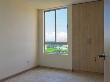 Extraordinario apartamento en Amaru con 3 alcobas y vista a las montañas . Maraya. Av 30 de Agosto. Pereira - Colombia.
