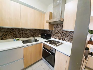 SOUTH OF MARKET 2 Bedroom Unit For Rent, BGC Taguig CIty