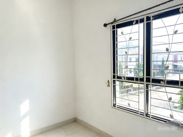 Rumah Minimalis 2 Lantai Harga Murah di Perumahan Kaisar Serpong