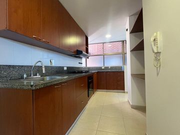Apartamento en Venta en Los Parra Poblado Medellin Antioquia