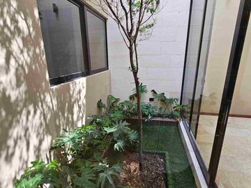 HERMOSA  Casa en VENTA en San Angel V