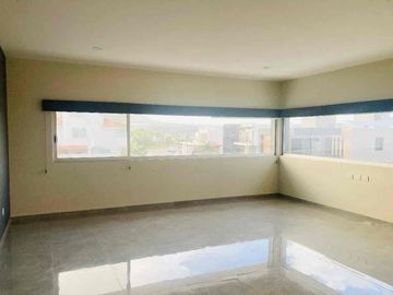 Cumbrea del lago lujosa residencia en renta 4 recámaras con baño cuarto de servicio 6 garages