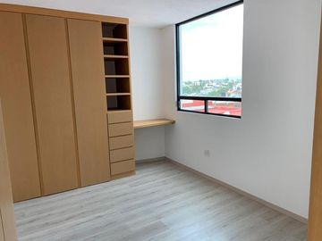 Departamento en renta en Renta Nuevo Zona Zavaleta entre Recta y Camino Real
