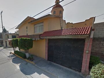 CASA EN SANTA MARIA CUAUTITLAN IZCALLI