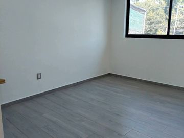 CASA EN RENTA IDEAL PARA OFICINAS O CONSULTORIO
