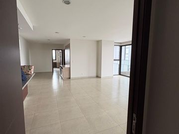 HERMOSO DEPARTAMENTO PISO 29