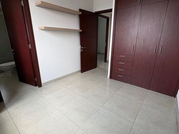 HERMOSO DEPARTAMENTO PISO 29