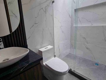 CASA EN VENTA CON HERMOSOS ACABADOS DE LUJO UBICADA EN LOMAS DE ANGELOPOLIS, PUEBLA CERCANA A ZONA COMERCIAL